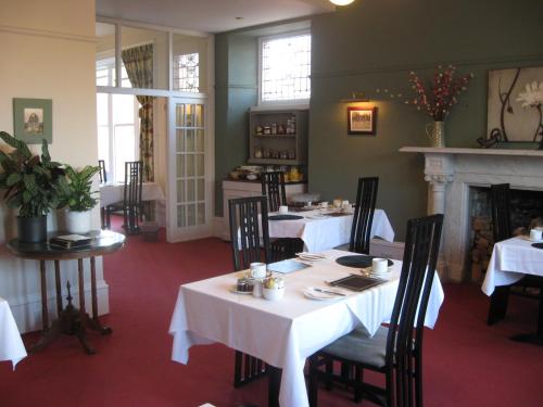 Breakfast room at The Shaftesbury Hotel