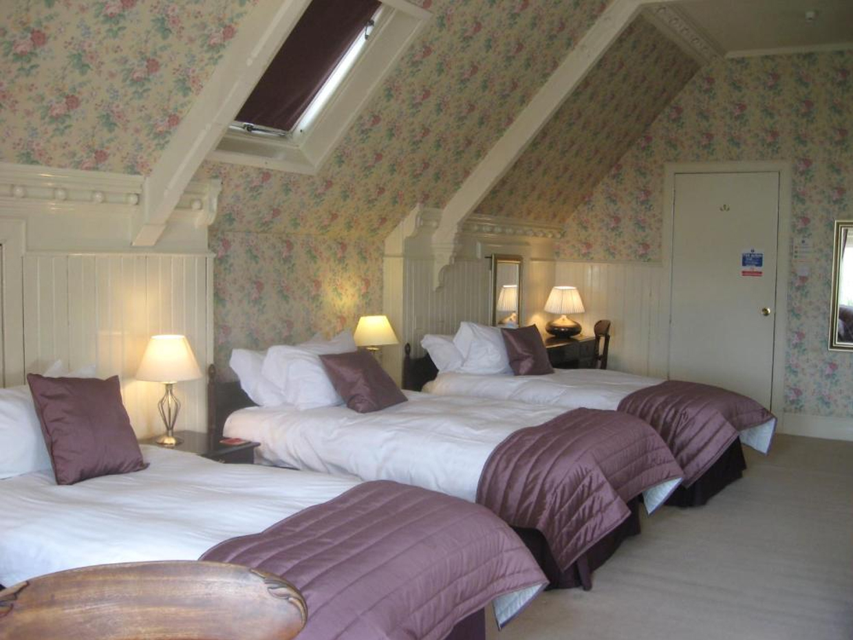 Spacious triple room at The Shaftesbury Hotel